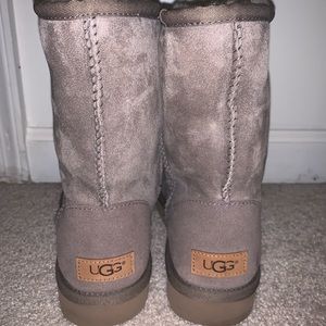 ‼️SOLD‼️UGG BOOTS GREY